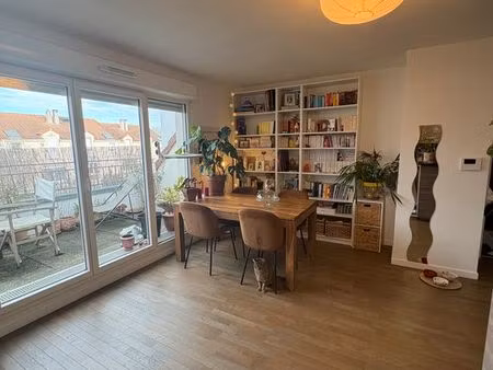 appartement 3/4 pièces 69 m2