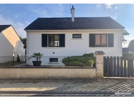 maison lumineuse dans quartier calme yzeure