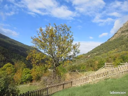 ancienne ecole rehabilitee