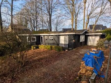 maison plain-pied en bois à rénover à beignée