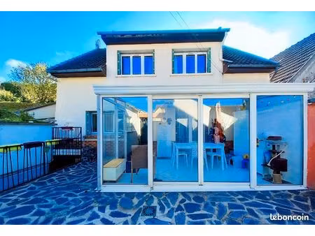 charmante maison jardin école gare