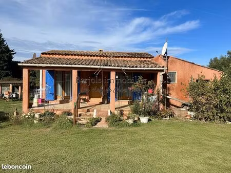 villa 4 pièces 85 m²