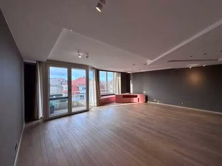appartement lumineux avec vue unique sur le lac zegemeer ...