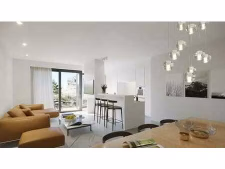 nouvel appartement  dans une petite résidence contemporaine 