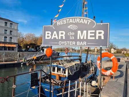 restaurant bar a huîtres