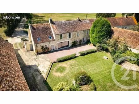 ferme 6 pièces 210 m²