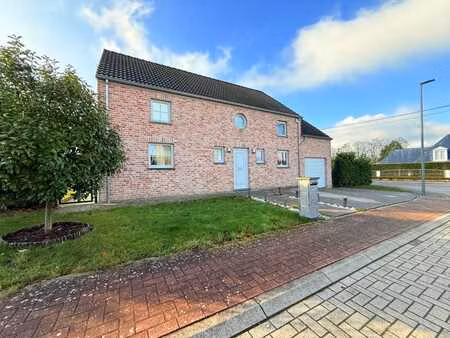 villa 4 façades de 2013 à virginal