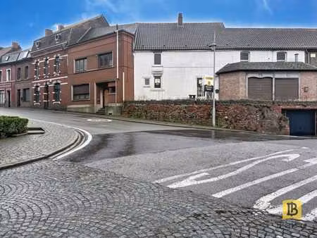 maison 3 chambres à potentiel à estinnes-au-mont