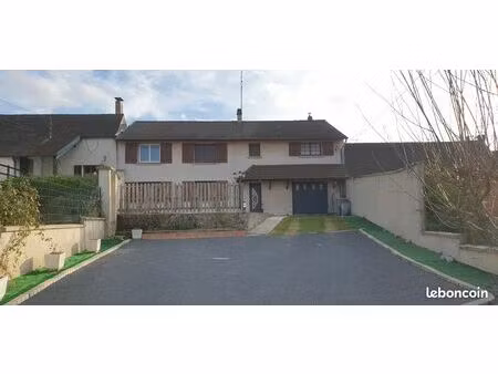 maison 6 pièces 166 m²