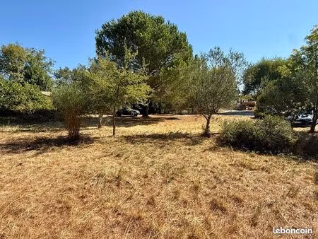 terrain constructible avec permis accordé