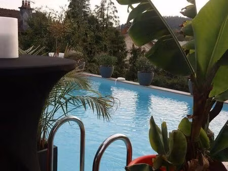 maison d’archi avec piscine