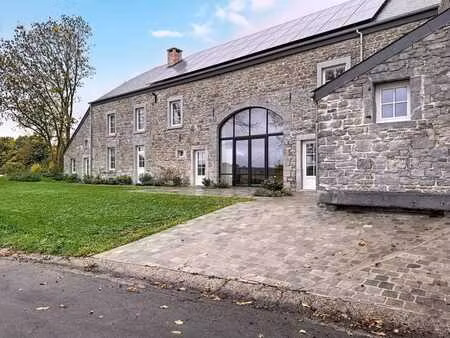 grande trussogne - villa de 5 chambres et un studio