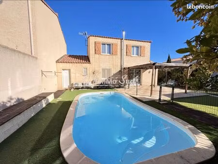 maison 4 pièces 111 m²