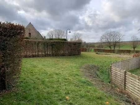 terrain de fond prox. place d'ostiches sur 6a 59ca