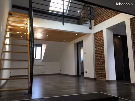 très joli f3 centre ville