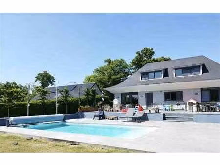 magnifique maison entièrement rénovée et prête à emménager a