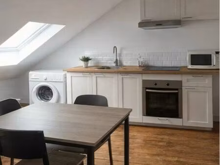 à louer f2 refait à neuf