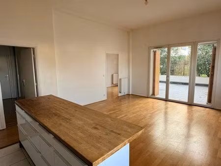 appartement 78m2 et terrasse de 27m2