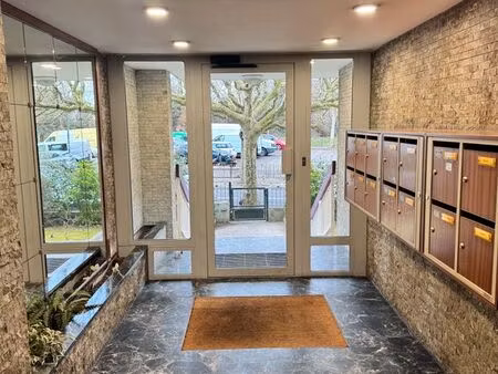 3 pièces  2 chambres  2 balcons  55 m²