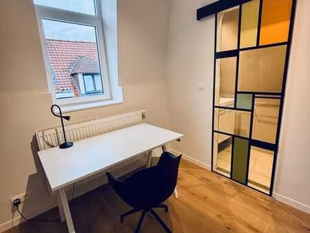 chambre 19m2 dans colocation meublée et entièrement rénovée