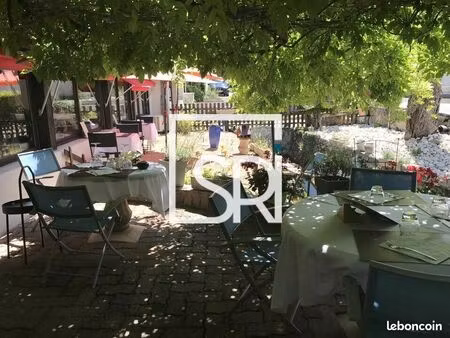 fonds de commerce 280 m²