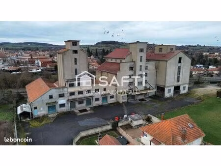 local commercial 2000 m² gannat