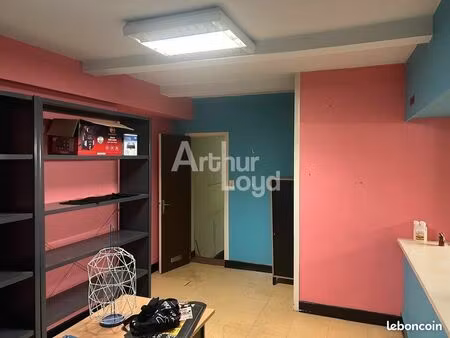 local commercial 142 m²