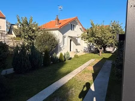 maison 4 pièces 70m2 avec jardin 270m2 -drancy