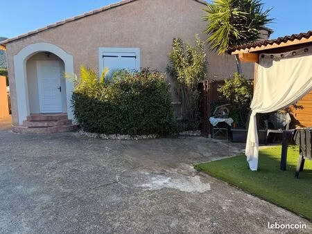 haut de villa t4 avec grand jardin route d’alata