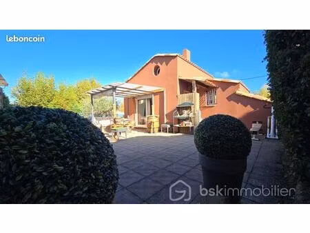 propriété 3 pièces 66 m²