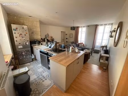 grand f2 rue de bayeux