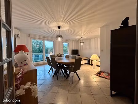 exclusivité – très bel f4 avec terrasse et ascenseur