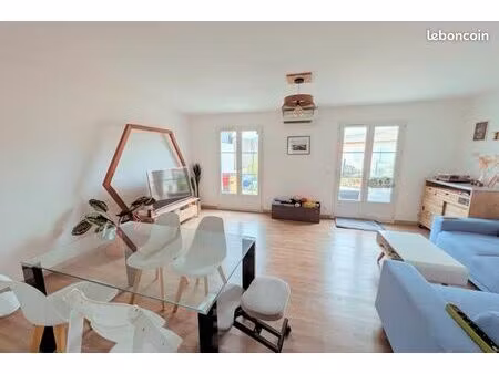 maison familiale 4 chambres – terrasse – parkings – la bouverie (roquebrune-sur-argens)