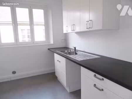 appartement 3 pièces 69 m²