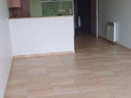 f4 ouistreham triplex