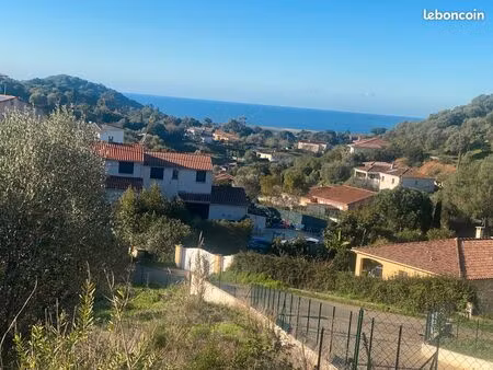terrain vue mer à bastelicaccia avec permis accepte