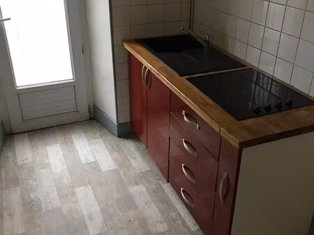 montluçon f1 30 m2 refait à neuf