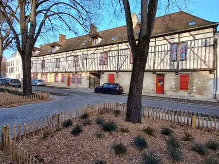 charmant studio avec parking dans bouchon