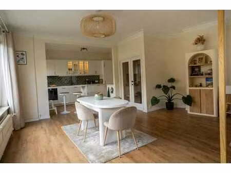 chasse - appt. 2ch. avec terrasse - contact: 0495126886