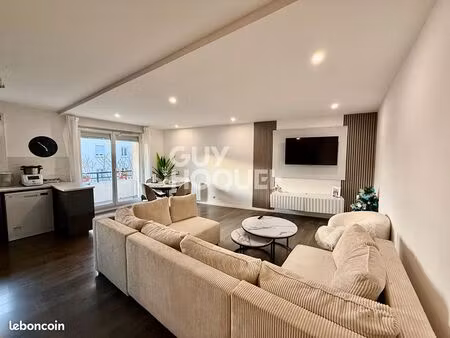 appartement 4 pièces 79 m²