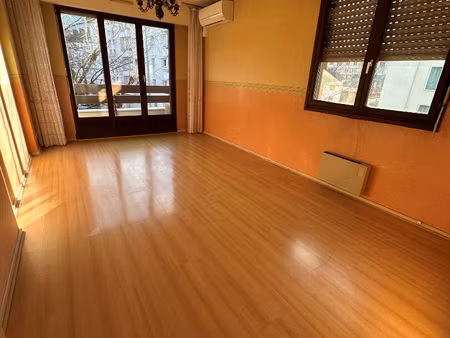 appartement t3 de 65m²