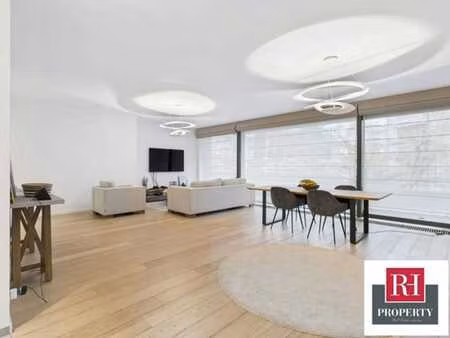 parc savoy  slendide rez-de-chaussée 3 ch terrasses/jardin