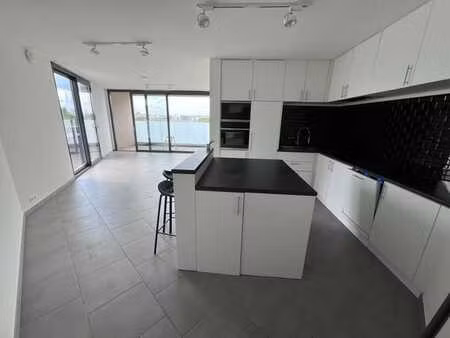 appartement nouveau avec garage