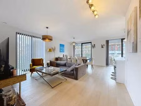 observatoire : somptueux appartement meublé + terrasse