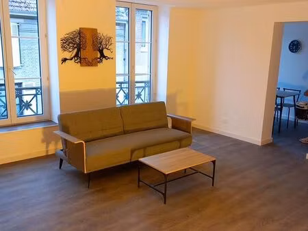 bel appartement meublé à louer