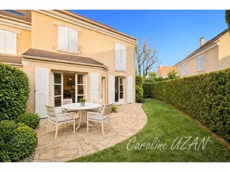 92 rueil-malmaison  quartier buzenval- maison contemporaine de 165m2 dont 4 chambres  gara