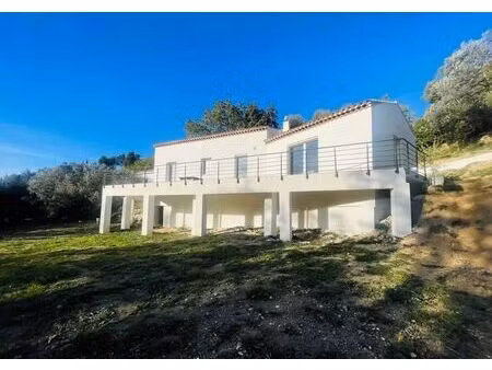 vente maison 6 pièces 139 m² fréjus (83600)