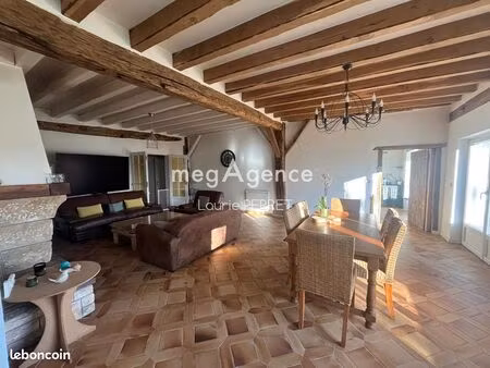 maison 7 pièces 166 m²