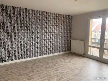 appartement 3 pièces 86 m²