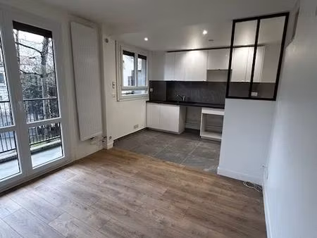 t2 plus espace bureau